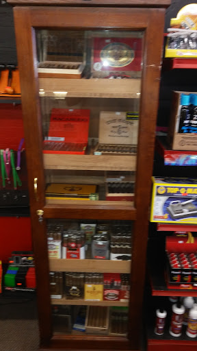 Tobacco Shop «Wingfoot Smoke Shop», reviews and photos, 629 E Chandler Blvd, Chandler, AZ 85225, USA
