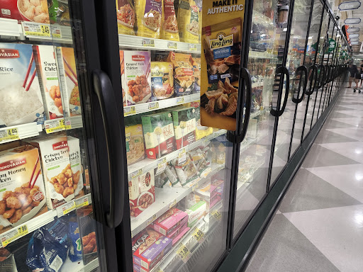 Grocery Store «Harris Teeter», reviews and photos, 33 Office Park Rd, Hilton Head Island, SC 29928, USA