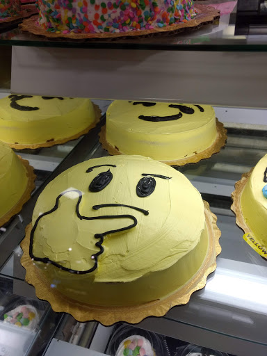 Shopping Mall «Manor Shopping Center», reviews and photos, 1234 Millersville Pike, Lancaster, PA 17603, USA