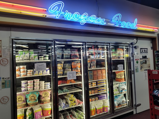 Pet Supply Store «Western Pet Supply», reviews and photos, 6908 SW Beaverton Hillsdale Hwy, Portland, OR 97225, USA