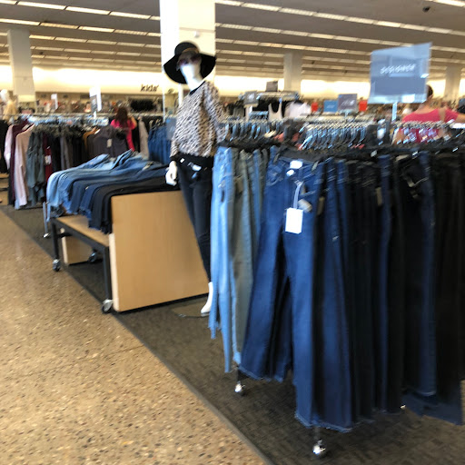 Department Store «Nordstrom Rack Chandler Festival», reviews and photos, 2620 W Chandler Blvd, Chandler, AZ 85224, USA