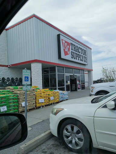Home Improvement Store «Tractor Supply Co.», reviews and photos, 901 FM 509, San Benito, TX 78586, USA