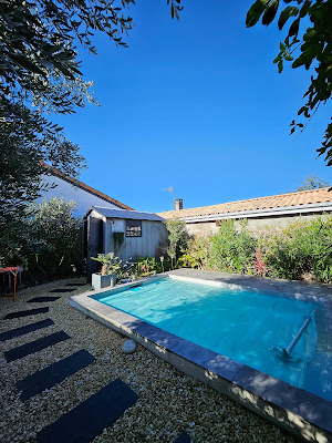 Adena Piscines & Spas à Le Pian-Médoc