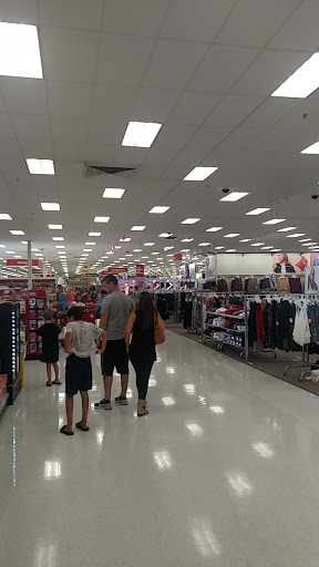 Department Store «Target», reviews and photos, 86 Orchard Hill Park Dr, Leominster, MA 01453, USA