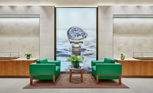 Watch Store «Patek Philippe & Rolex Boutiques by Razny Jewelers», reviews and photos, 109 E Oak St, Chicago, IL 60611, USA