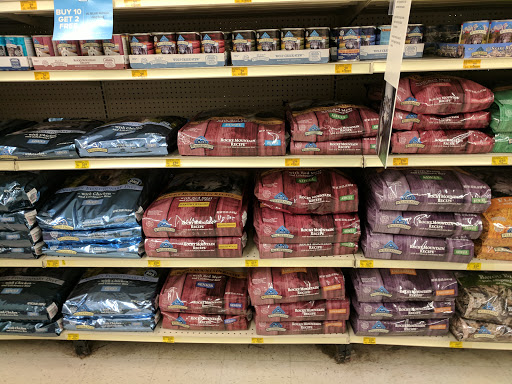 Pet Supply Store «PetSmart», reviews and photos, 1743 Martin Luther King Blvd, Houma, LA 70360, USA