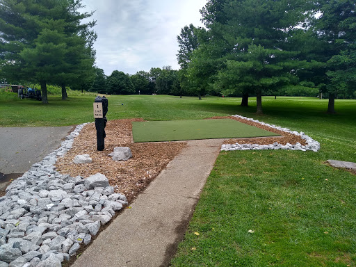 Golf Course «Meadowbrook Golf Course», reviews and photos, 400 Wilson Downing Rd, Lexington, KY 40517, USA