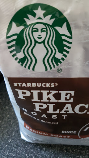 Coffee Shop «Starbucks», reviews and photos, 14 Fenn Rd, Newington, CT 06111, USA