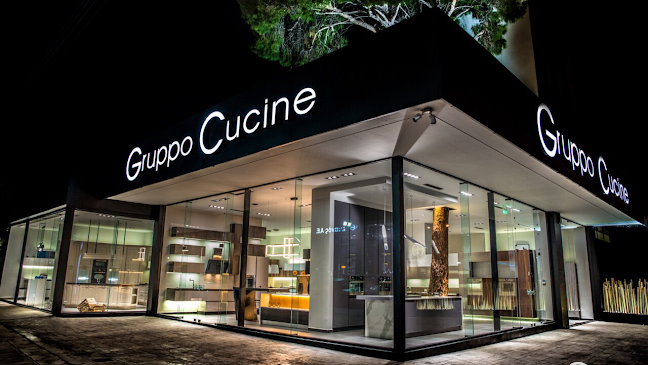 Gruppo Cucine Γλυφάδα