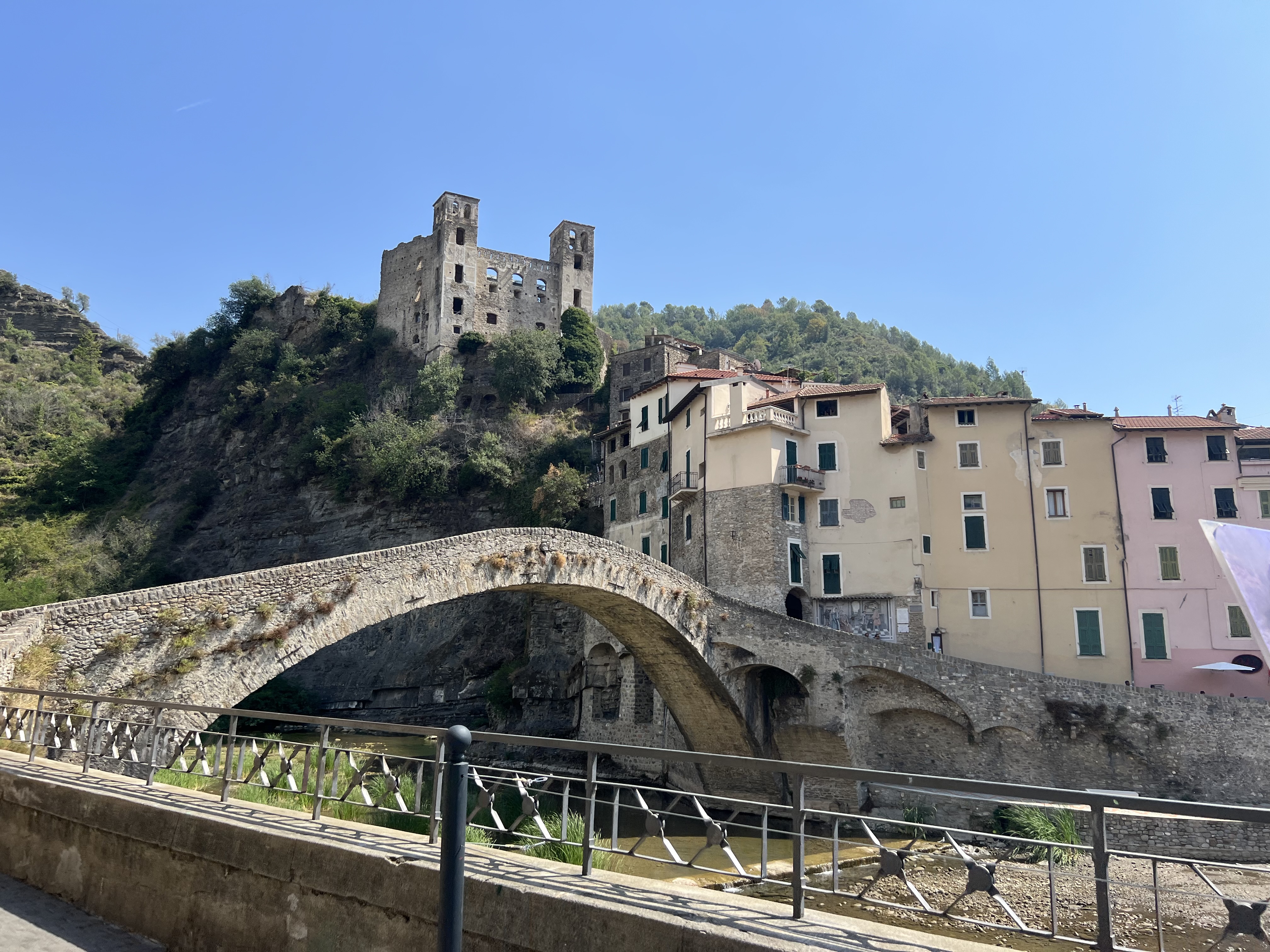Photo n° 6 de l'avis de Sviatlana.s fait le 11/09/2023 à 17:45