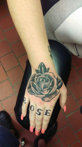 Tattoo Shop «Untouchable Ink», reviews and photos, 204 S Spring Garden Ave, DeLand, FL 32720, USA