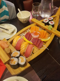 Plats et boissons du Restaurant de sushis Sushi Eiffel à Paris - n°12