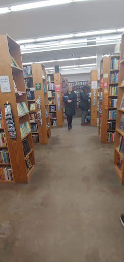 Book Store «Half Price Books», reviews and photos, 5017 Excelsior Blvd, St Louis Park, MN 55416, USA