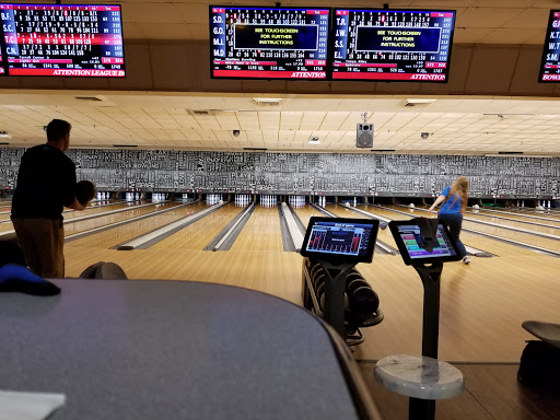 Bowling Alley «Fort Eustis Bowling Center», reviews and photos, 675 Dickman St, Fort Eustis, VA 23604, USA