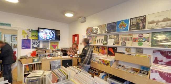 Reviews of VoxBox Music in Edinburgh - Music store