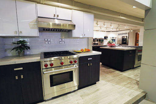 Appliance Store «Warehouse Discount Center», reviews and photos, 30621 Canwood St, Agoura Hills, CA 91301, USA