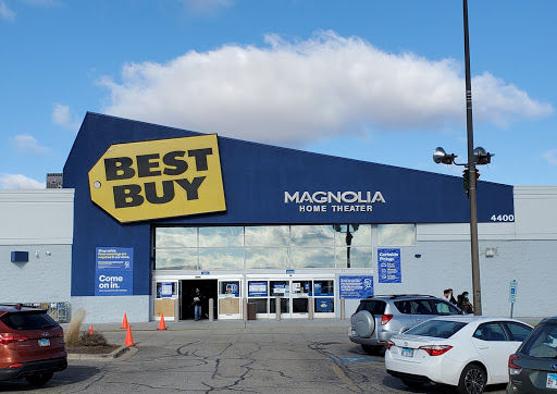 Electronics Store «Best Buy», reviews and photos, 4400 E New York St, Aurora, IL 60504, USA
