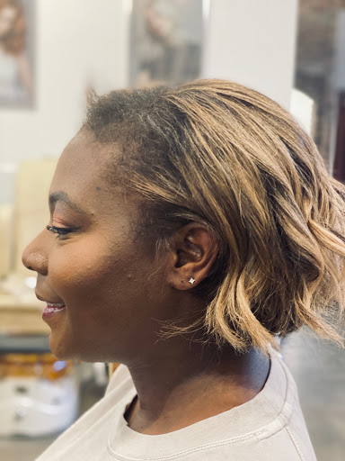 Hair Salon «The Upper Hand Salon: River Oaks», reviews and photos, 1905 Westheimer Rd, Houston, TX 77098, USA