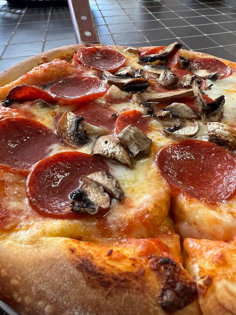 Roma’s Italian restaurant 78064