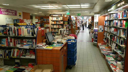 Librairie Eyrolles à Paris