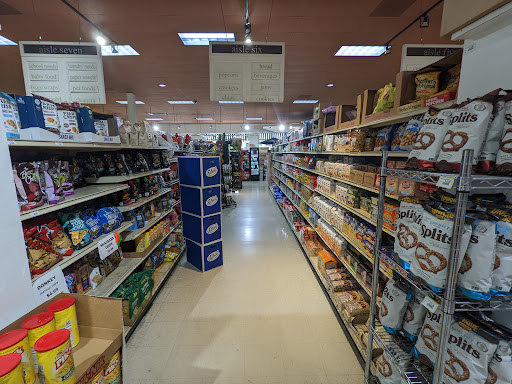 Grocery Store «The Hills Market», reviews and photos, 7860 Olentangy River Rd, Columbus, OH 43235, USA