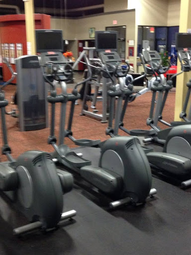 Gym «Answer Is Fitness Canton Club», reviews and photos, 300 Turnpike St, Canton, MA 02021, USA