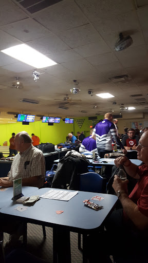 Bowling Alley «La Ru Bowling Lanes», reviews and photos, 2443 Alexandria Pike, Highland Heights, KY 41076, USA