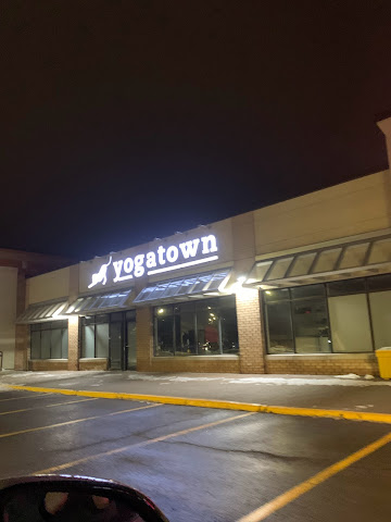 Yogatown by null