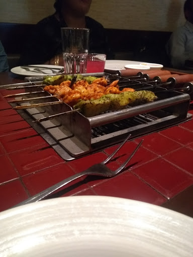 Group dinners in Mumbai