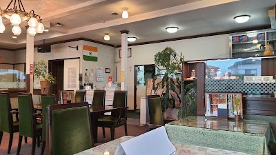 ロイヤル・インドレストラン 八街店