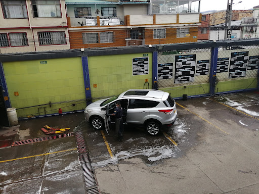 AUTOLAVADO CAR CLEAN GV