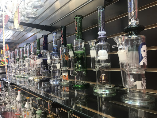 Tobacco Shop «VEGAS SMOKE SHOP», reviews and photos, 2808 S Texas 6 #2, Houston, TX 77082, USA