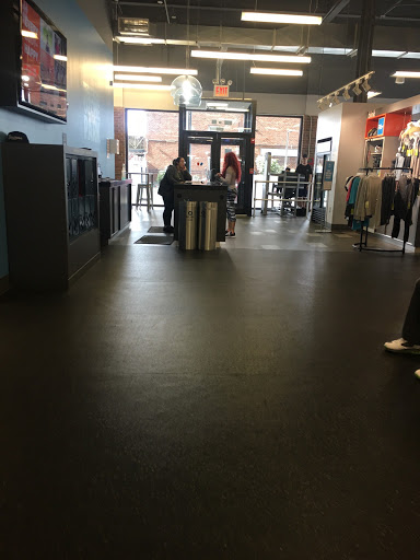 Gym «Blink Fitness Ozone Park», reviews and photos, 102-16 Liberty Ave, Ozone Park, NY 11416, USA