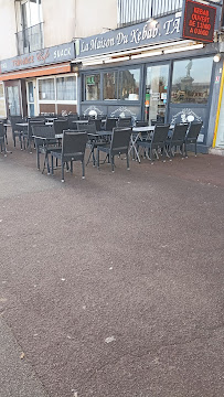 Atmosphère du Restaurant La Maison Du Kebab à Le Mans - n°4