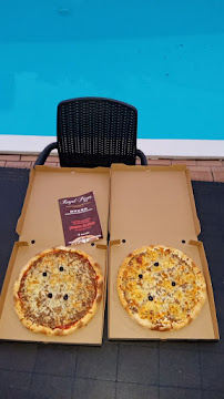 Pepperoni du Pizzas à emporter Royal Pizzas à Saint-Estève - n°2