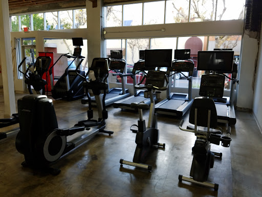 Gym «Honor Gym», reviews and photos, 46 3rd St NW, Winter Haven, FL 33881, USA