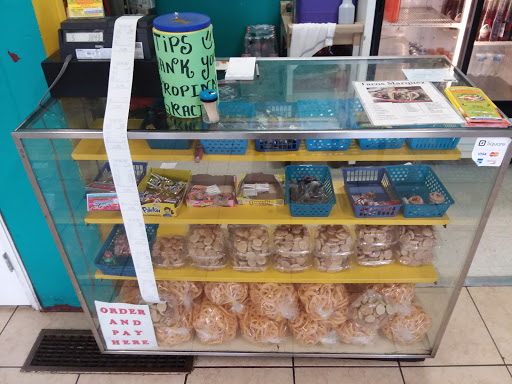 Mexican Grocery Store «Taqueria Marquez», reviews and photos, 710 E 4th St, Pueblo, CO 81001, USA