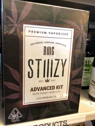 Tobacco Shop «DUO Smoke Shop», reviews and photos, 15010 Mulberry Dr #105, Whittier, CA 90604, USA