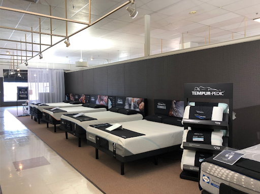 Furniture Store «Value City Furniture», reviews and photos, 202 Mid Rivers Mall Drive, St Peters, MO 63376, USA