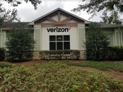 Cell Phone Store «Verizon», reviews and photos, 1314 Fording Island Rd, Bluffton, SC 29910, USA
