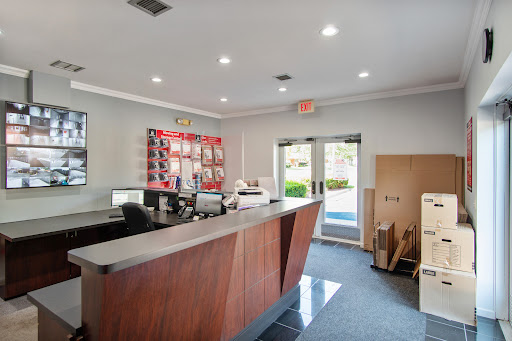 Self-Storage Facility «Simply Self Storage - Dearborn Heights», reviews and photos, 24579 Ann Arbor Trail, Dearborn Heights, MI 48127, USA