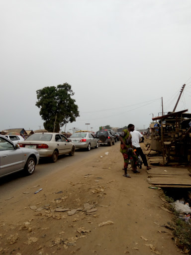 Atan Ota Bus Stop, Owode, Nigeria, Park, state Ogun
