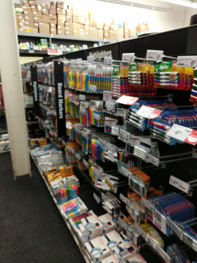 Office Supply Store «Staples», reviews and photos, 1306 E Belt Line Rd, Richardson, TX 75081, USA