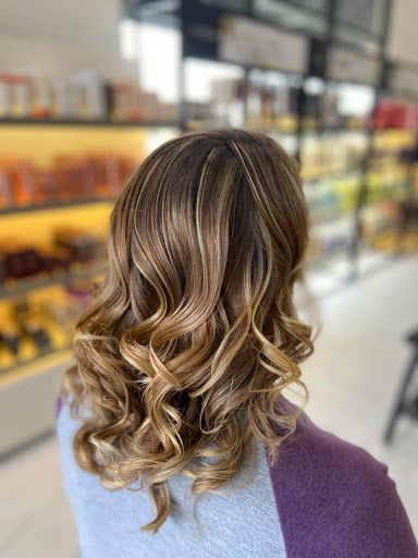 Hair Salon «The Full Spectrum Hair salon», reviews and photos, 305 E Farm to Market Rd 544 #911, Murphy, TX 75094, USA