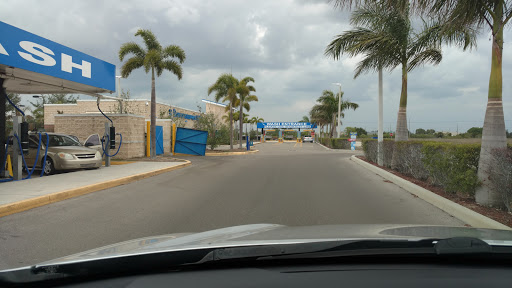 Mister Car Wash en Cape Coral