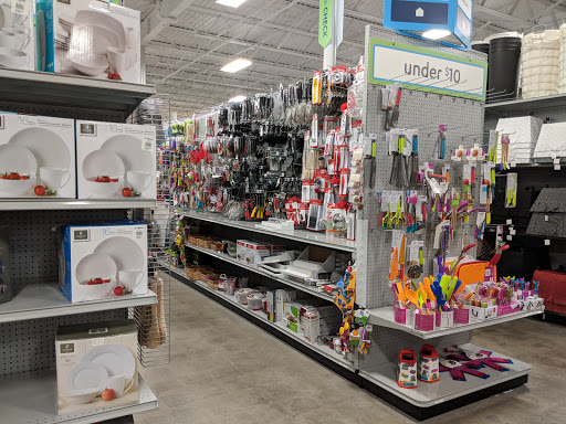 Home Goods Store «At Home», reviews and photos, 1072 W Mercury Blvd, Hampton, VA 23666, USA