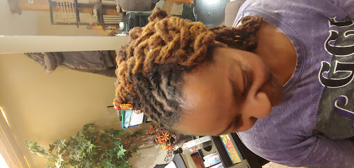 Hair Salon «Twisted Rootz Natural Hair Care Salon», reviews and photos, 2903 Oakland Ave, Greensboro, NC 27403, USA