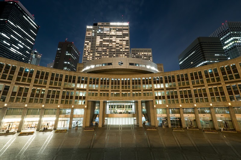 東京都議会議事堂 東京都新宿区西新宿 議会 グルコミ