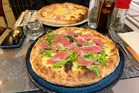 Plats et boissons du Restaurant italien La Belle Pizze à Paris - n°2