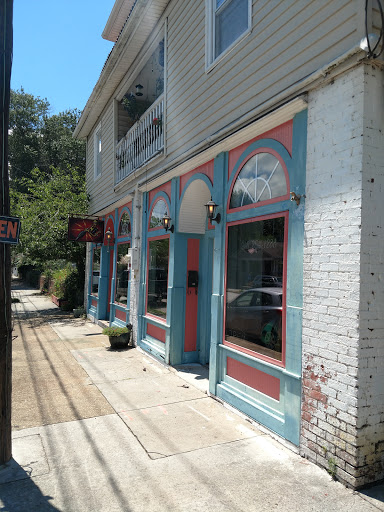 Tattoo Shop «Family First Tattoo», reviews and photos, 315 Castle St, Wilmington, NC 28401, USA